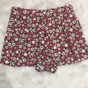 Trafaluc short by Zara size Medium